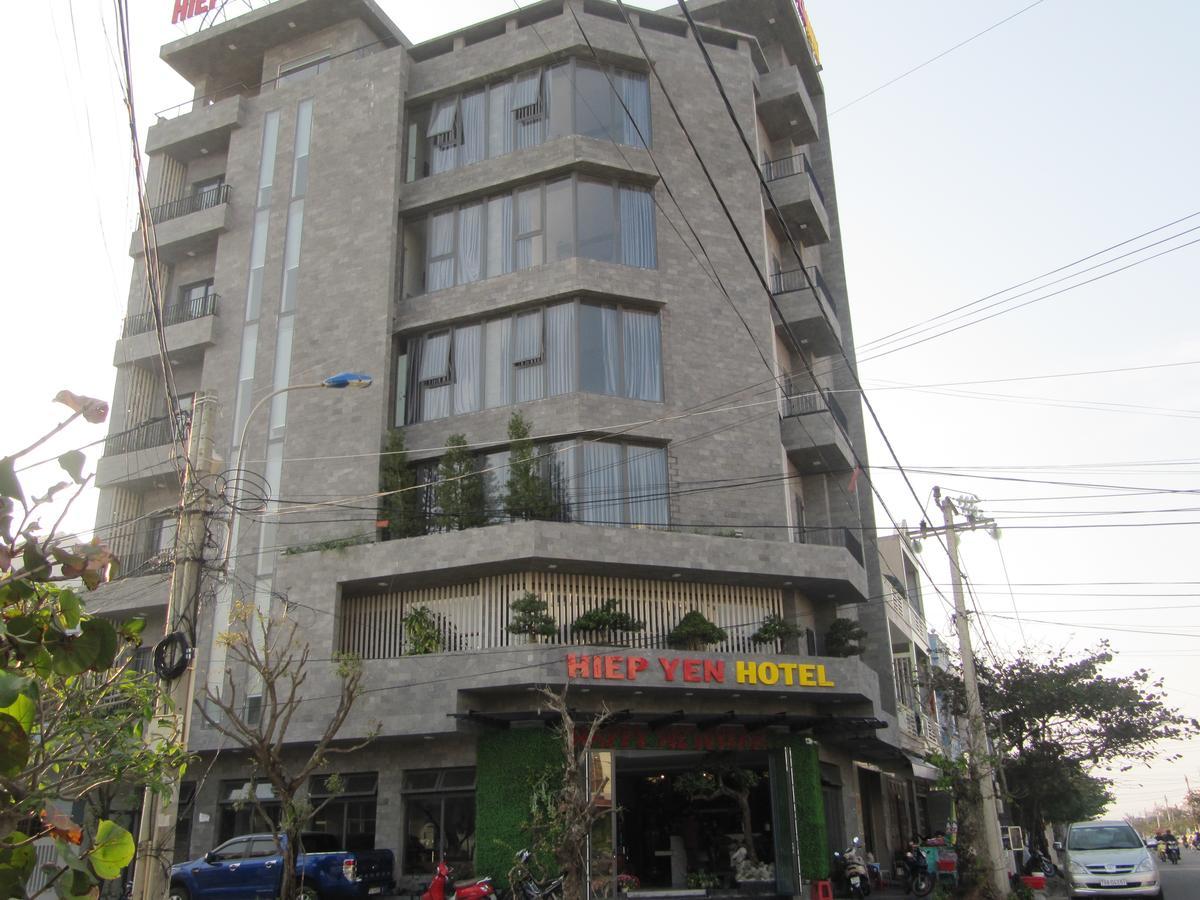 Khach San Hiep Yen Hotel Туй Хоа Екстериор снимка