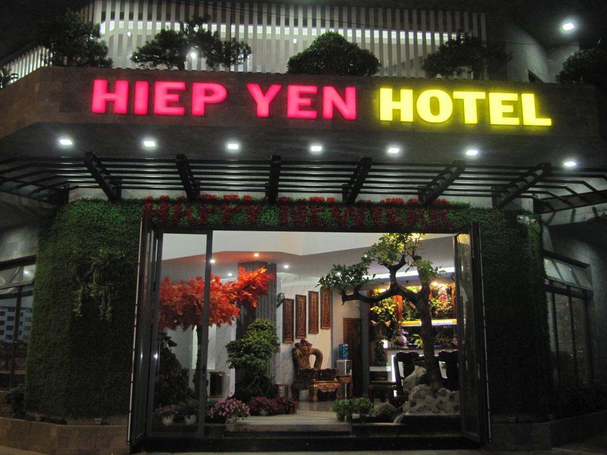 Khach San Hiep Yen Hotel Туй Хоа Екстериор снимка