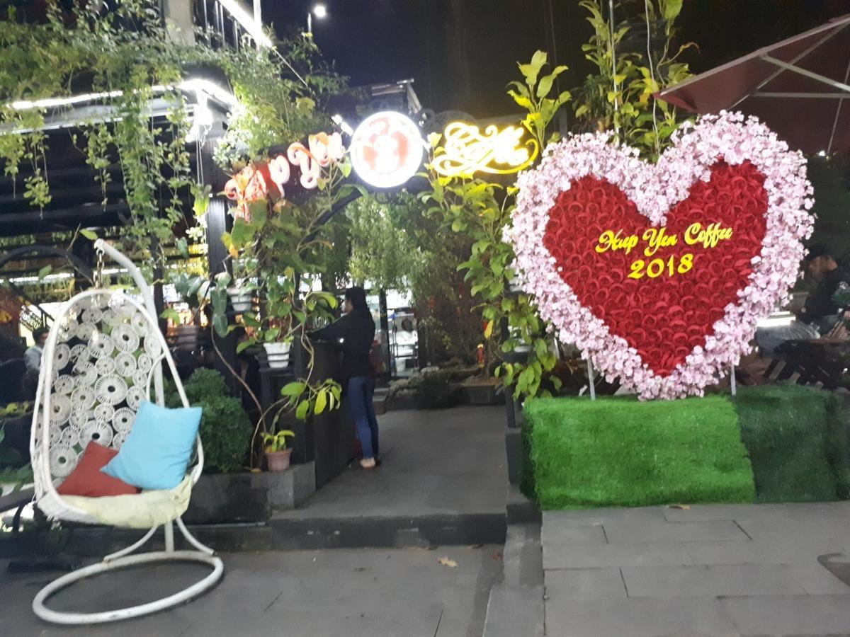 Khach San Hiep Yen Hotel Туй Хоа Екстериор снимка