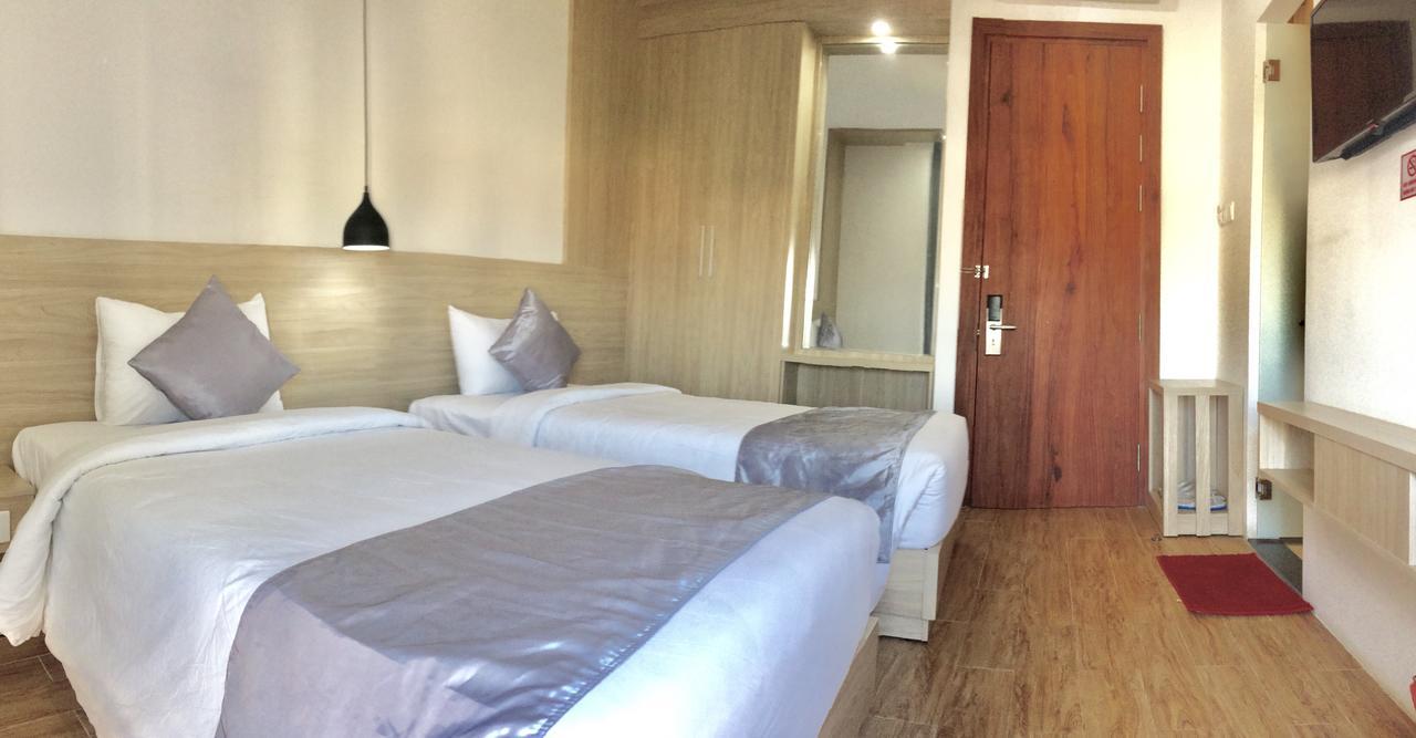 Khach San Hiep Yen Hotel Туй Хоа Екстериор снимка