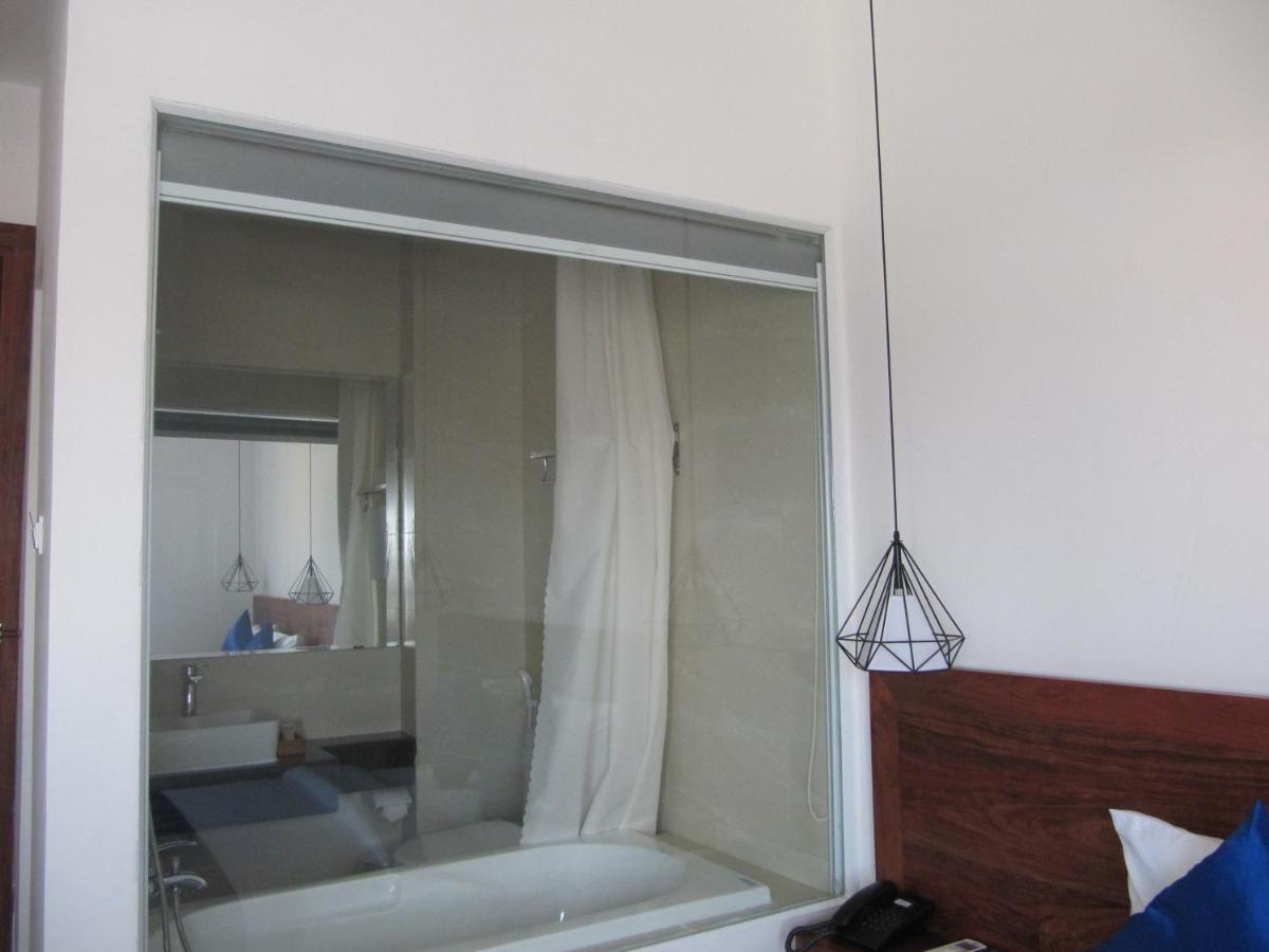 Khach San Hiep Yen Hotel Туй Хоа Екстериор снимка